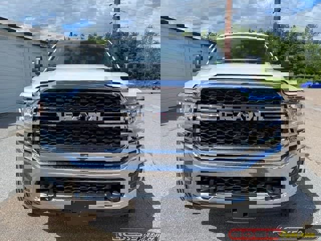 New 2024 RAM 5500 Tradesman video 2