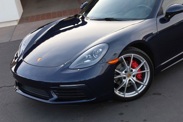 Used 2017 Porsche 718 Cayman S RWD image 6
