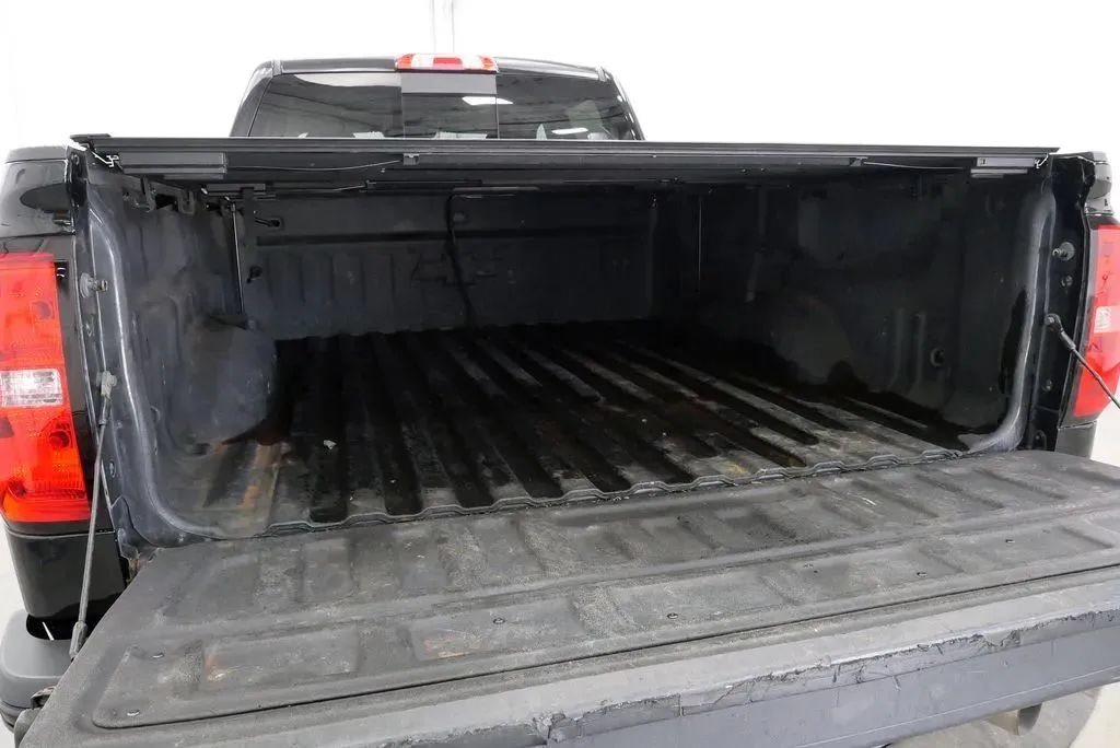 Used 2019 Chevrolet Silverado 2500 LTZ w/ Duramax Plus Package AWD/4WD image 40