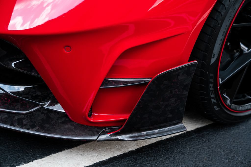Used 2020 Ferrari 812 Superfast RWD image 39