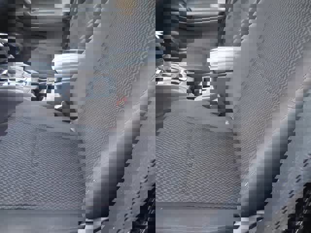 Used 2019 Nissan Rogue Sport S image 7