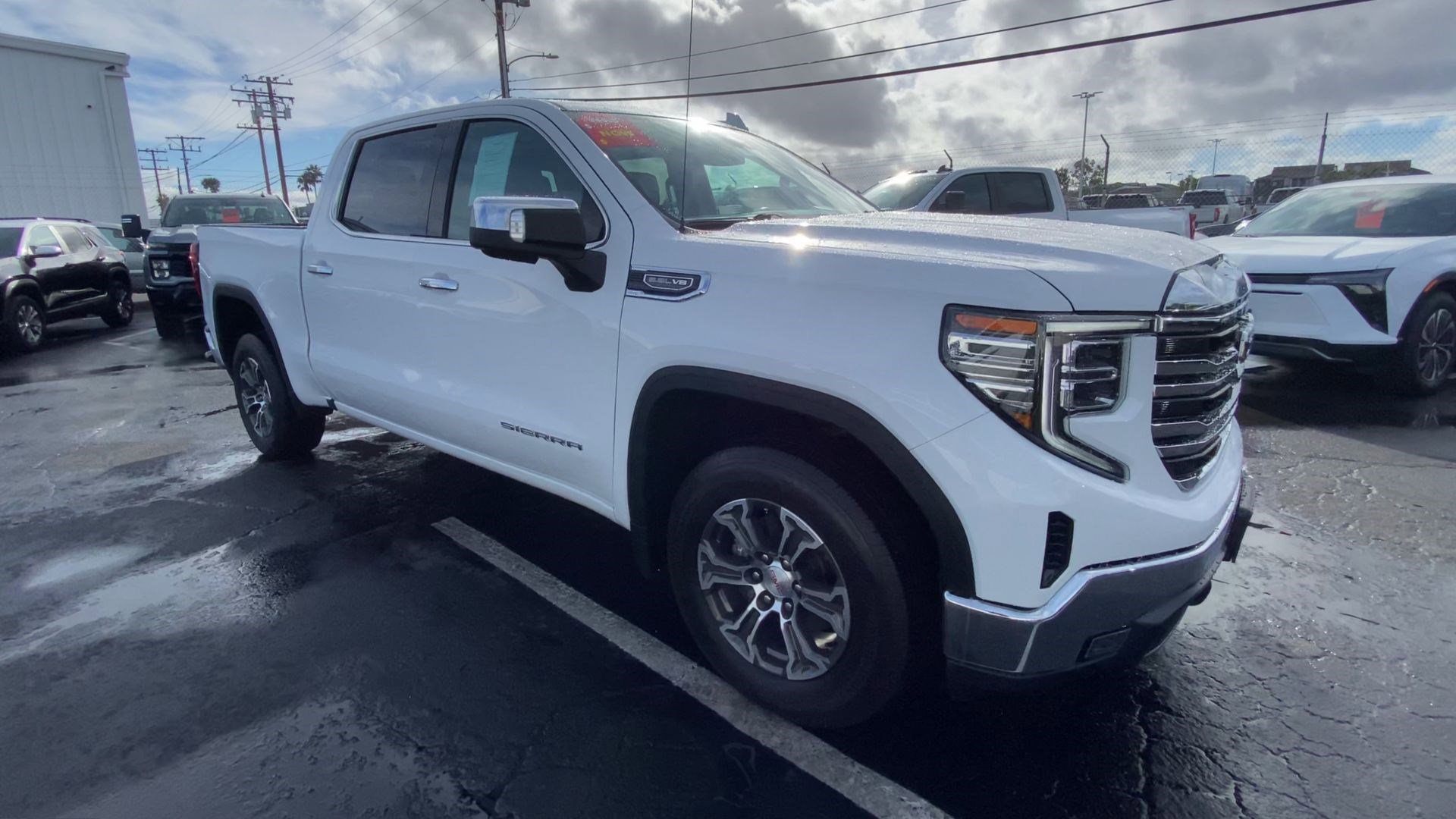 Used 2024 GMC Sierra 1500 SLT image 4
