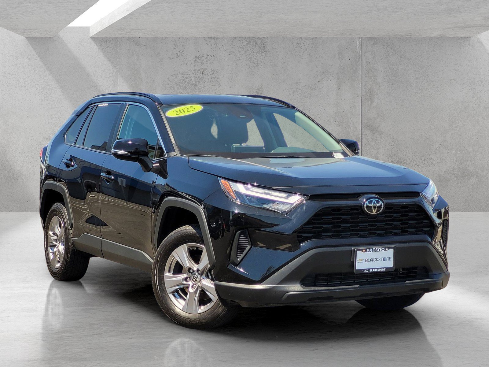 Used 2025 Toyota RAV4 XLE