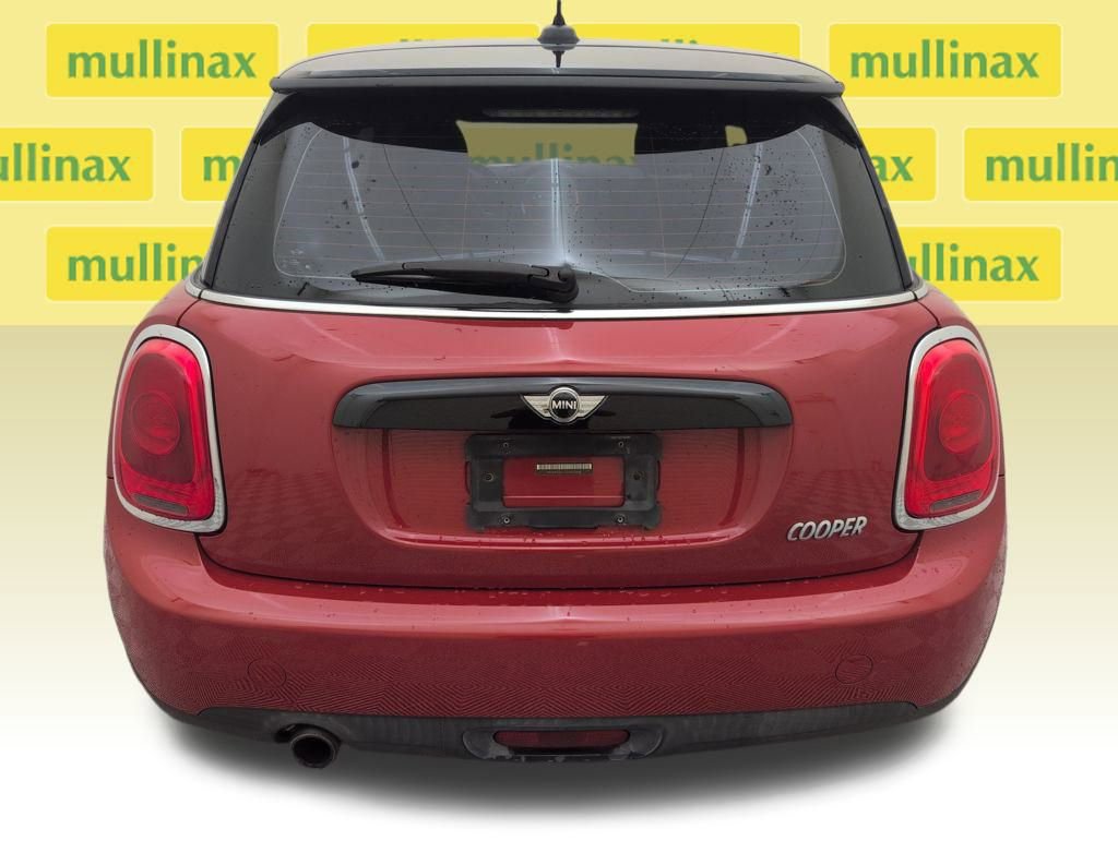 Used 2017 MINI Cooper 2-Door Hardtop image 32