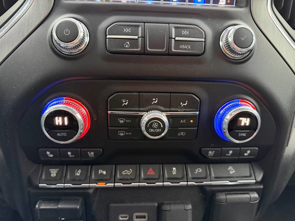 Used 2020 GMC Sierra 2500 Denali w/ Denali Ultimate Package image 16