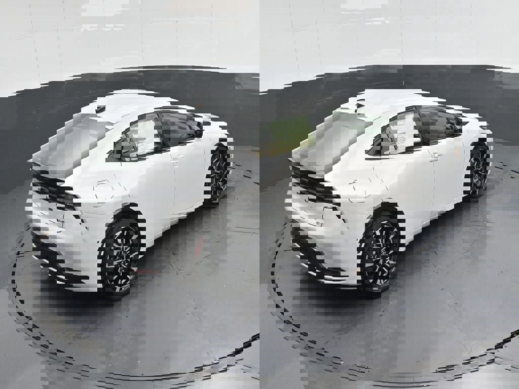 New 2026 Toyota Prius Plug-In Hybrid image 60