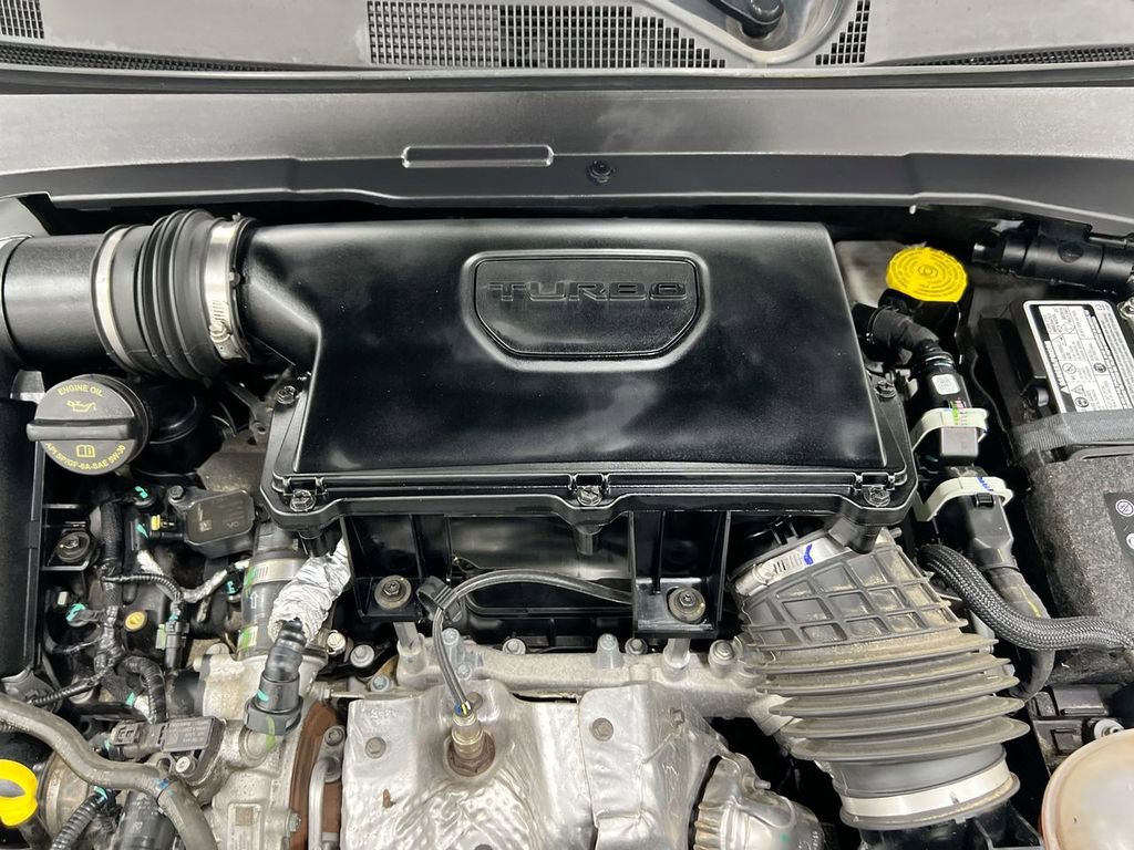 Used 2024 Jeep Compass Latitude image 24