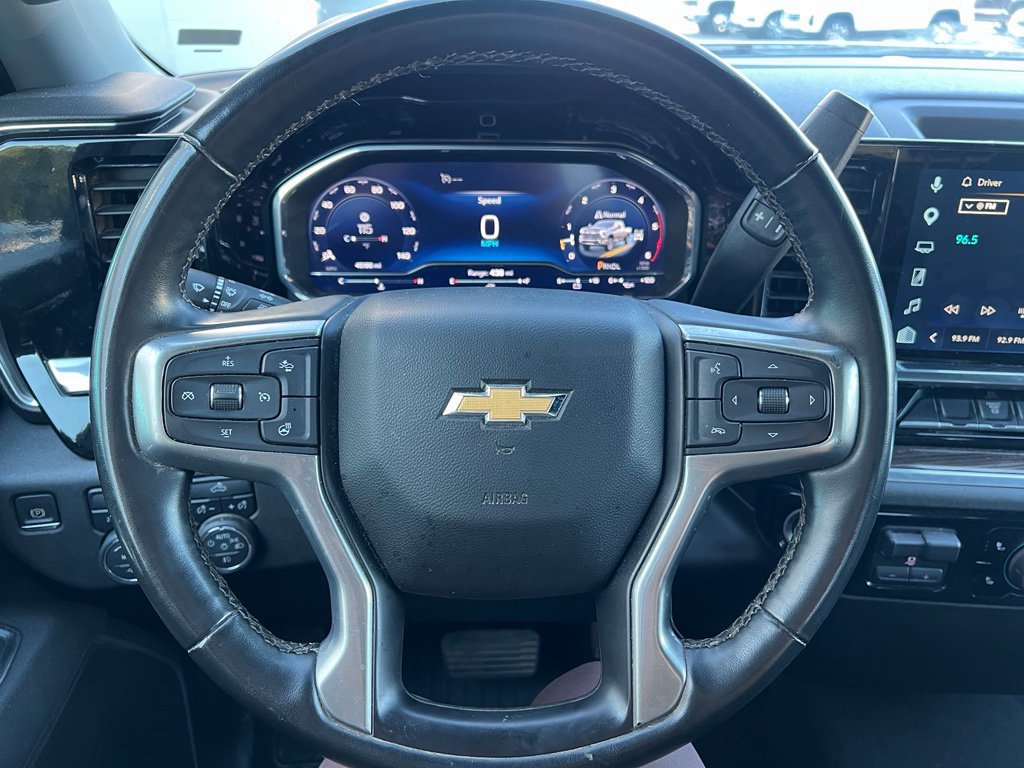 Used 2025 Chevrolet Silverado 2500 LT w/ Convenience Package AWD/4WD image 18