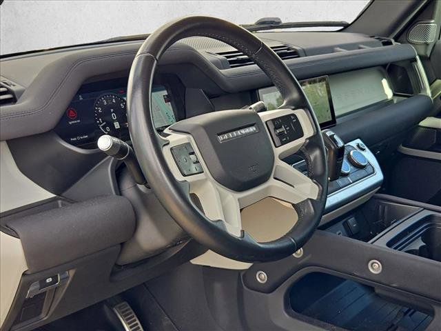 Used 2020 Land Rover Defender 110 SE AWD/4WD image 8