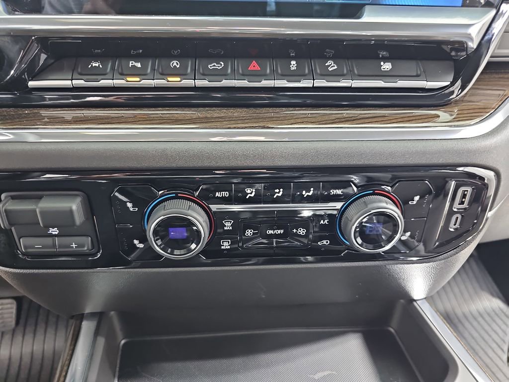 Certified 2024 Chevrolet Silverado 1500 LT Trail Boss w/ Convenience Package II image 28