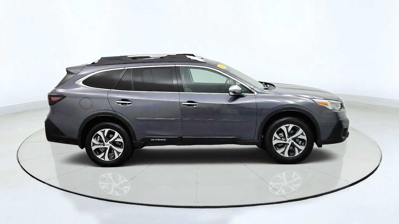 Used 2021 Subaru Outback Touring w/ Popular Package #2 AWD/4WD image 10