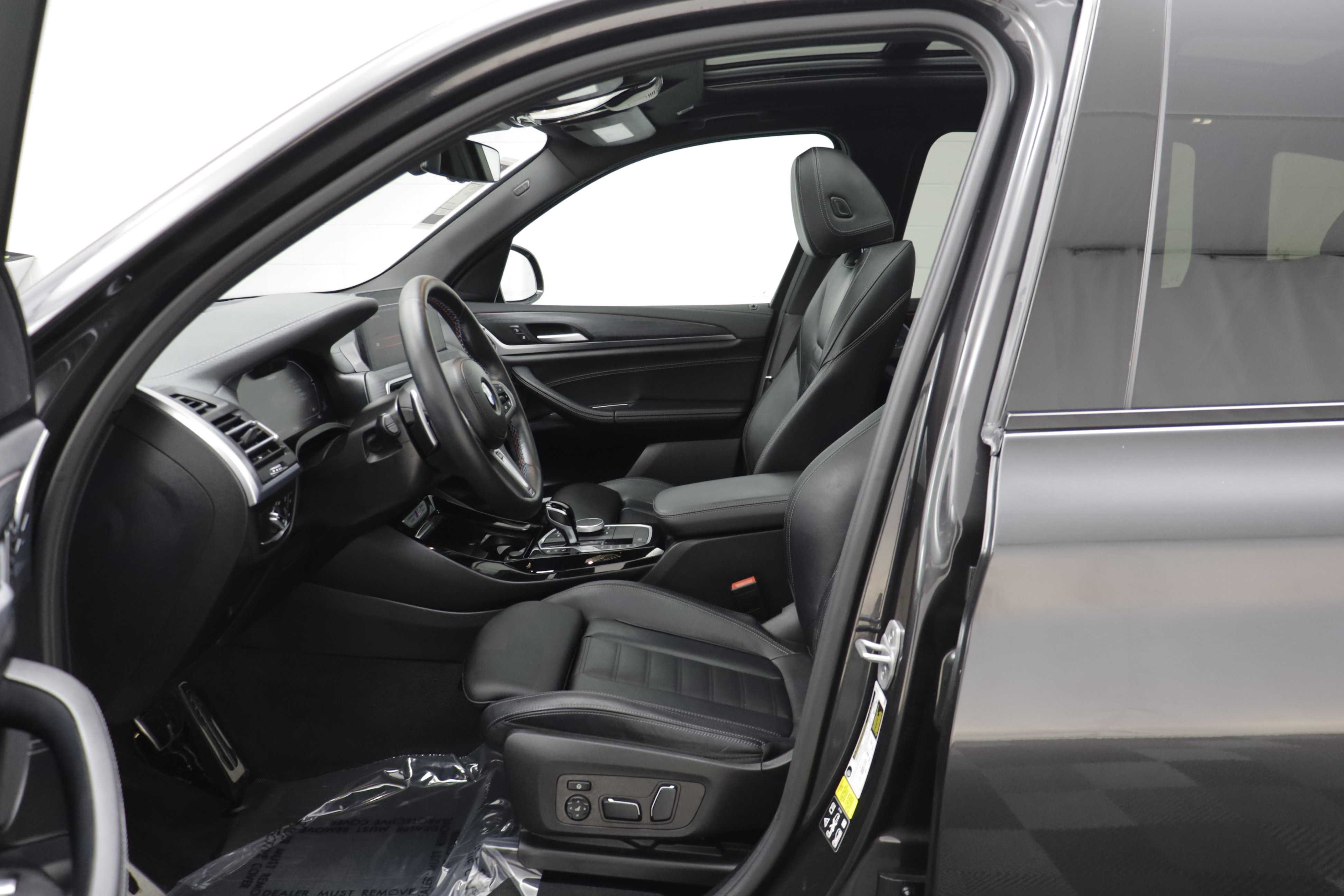 Used 2024 BMW X3 M40i AWD/4WD image 5