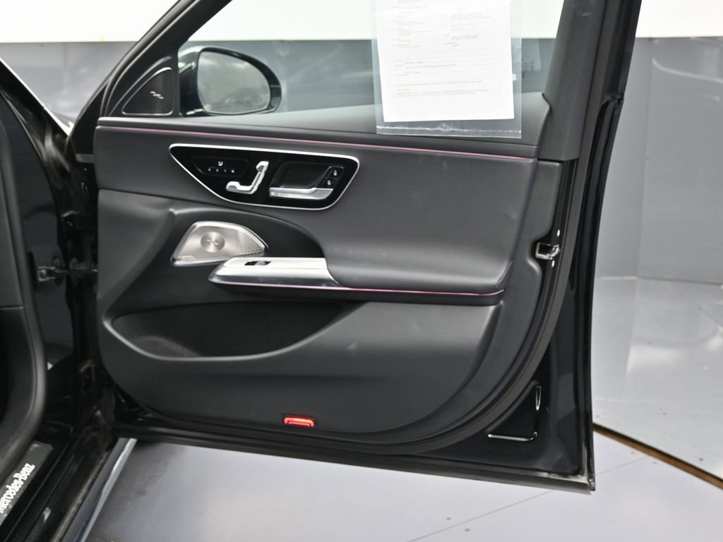 Used 2024 Mercedes-Benz E 350 4MATIC Sedan image 43