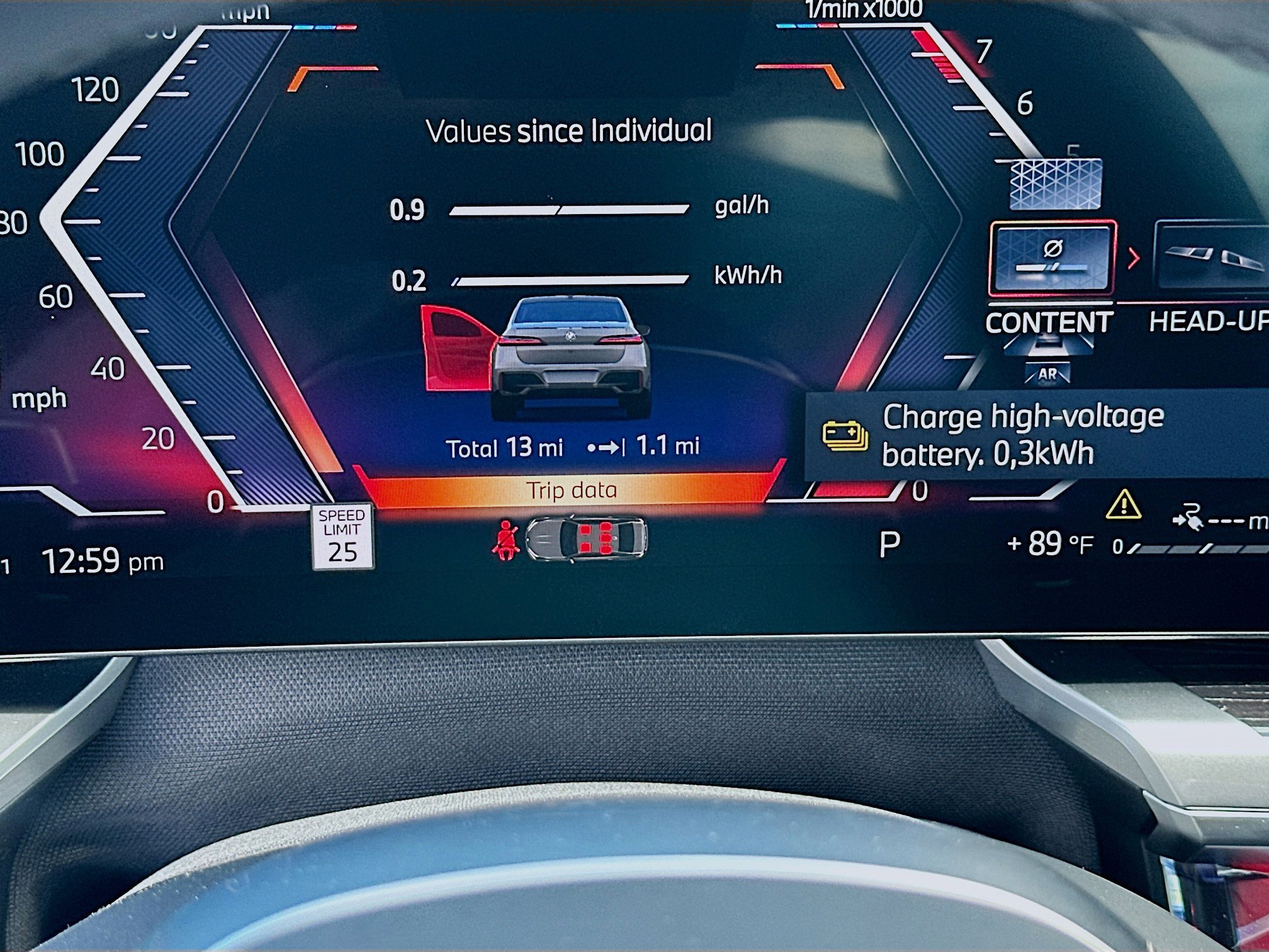 New 2026 BMW 750e xDrive w/ Executive Package image 9