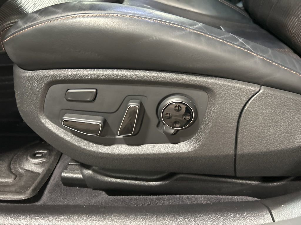 Used 2019 Genesis G80 3.3T Sport image 19