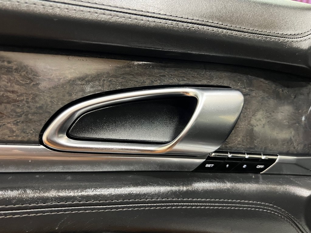 Used 2011 Porsche Panamera 4 AWD/4WD image 38