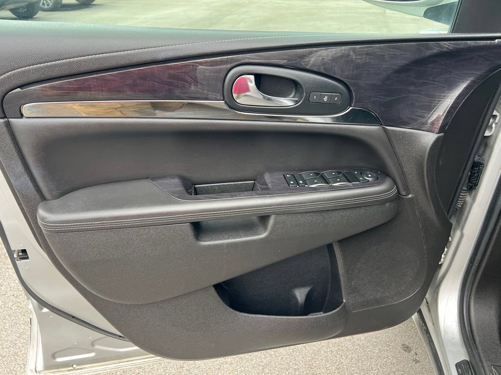 Used 2016 Buick Enclave Leather w/ Trailering Package AWD/4WD image 14