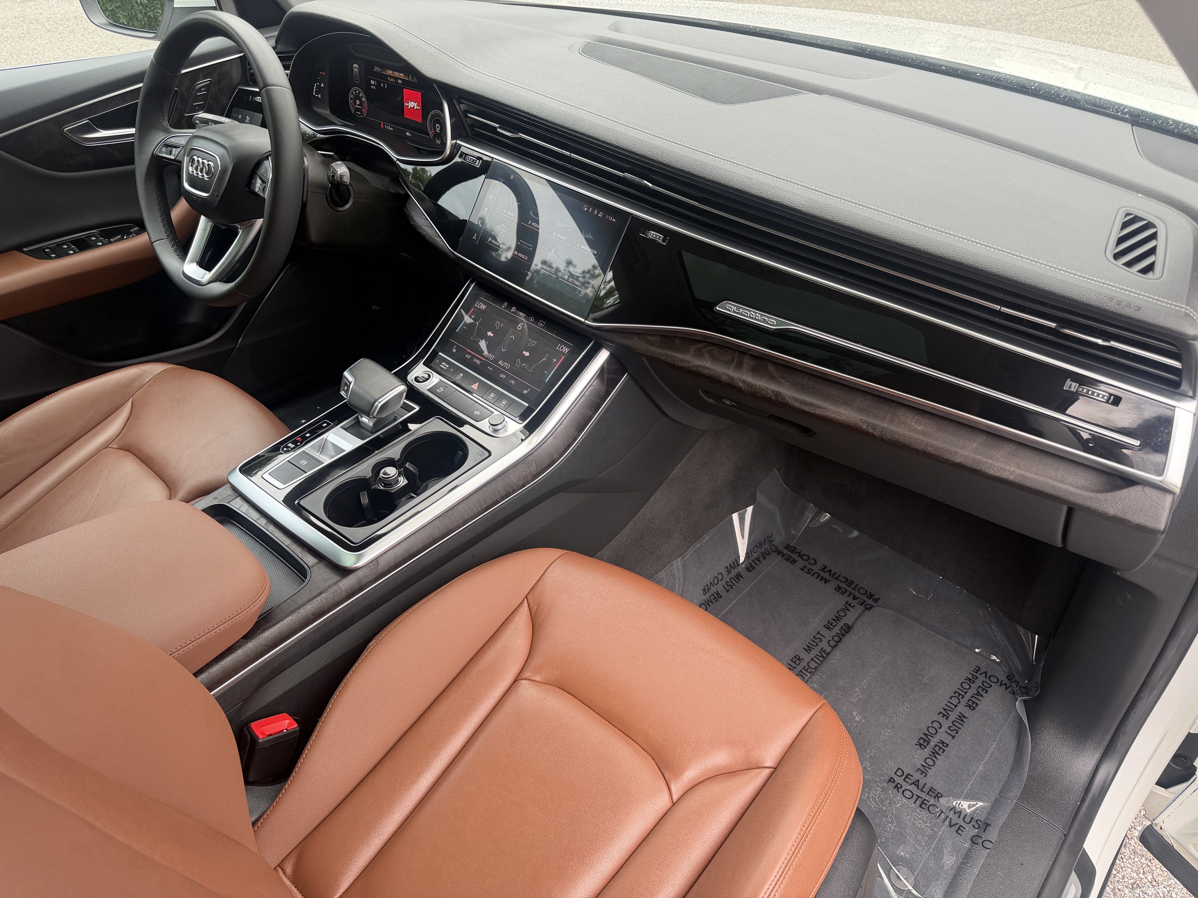 Used 2023 Audi Q8 Premium w/ Convenience Package AWD/4WD image 13