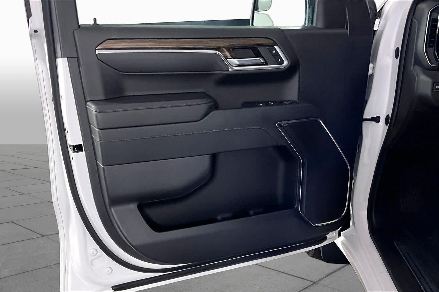 Certified 2023 Chevrolet Silverado 1500 LT AWD/4WD image 21