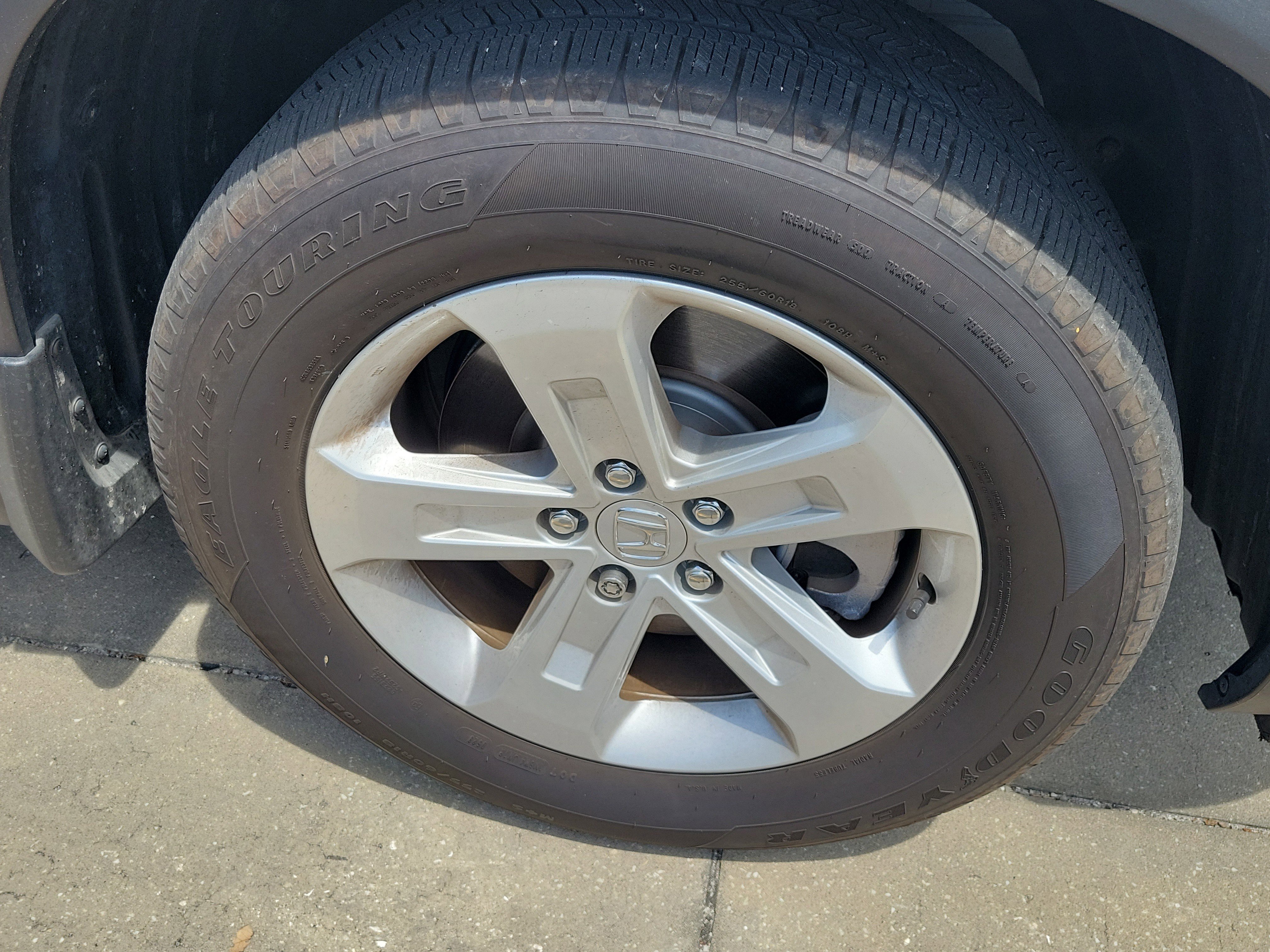 Used 2023 Honda Pilot LX image 8