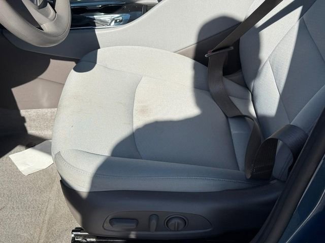 Used 2024 Chevrolet Malibu LT FWD image 17