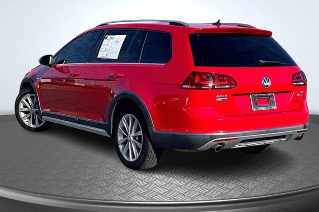 Used 2017 Volkswagen Golf Alltrack S AWD/4WD image 4