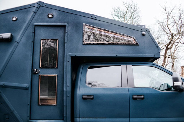 Used 2022 Ford F550 4x4 Crew Cab Super Duty w/ Power Equipment Group image 96