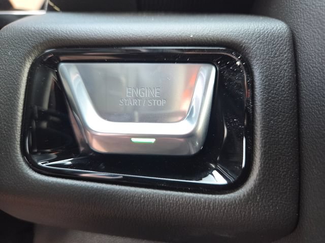 New 2026 GMC Yukon Elevation w/ Elevation Premium Package AWD/4WD image 38