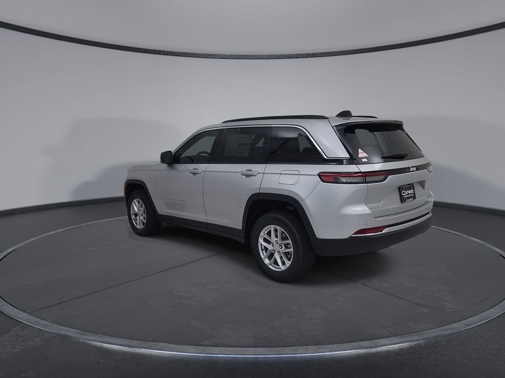 New 2026 Jeep Grand Cherokee Laredo X AWD/4WD image 11