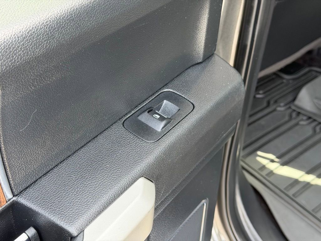 Used 2017 Ford F150 Lariat AWD/4WD image 19