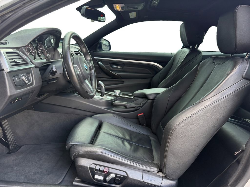Used 2019 BMW 430i Coupe w/ M Sport Package RWD image 10