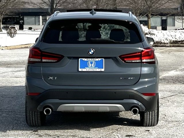 Used 2021 BMW X1 xDrive28i w/ Premium Package image 7