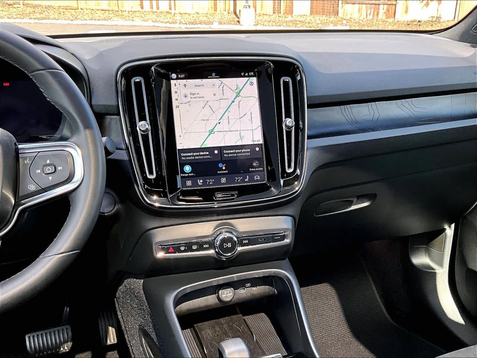 Used 2023 Volvo C40 P8 Recharge Ultimate AWD/4WD image 8