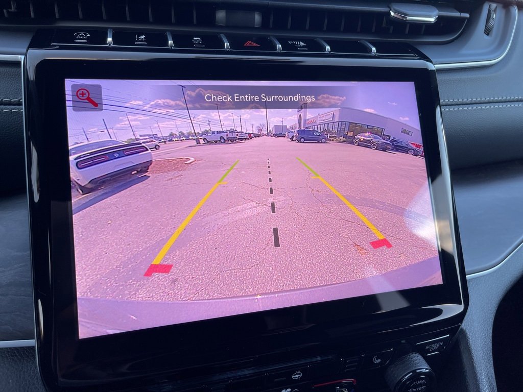 New 2025 Jeep Grand Cherokee L Limited image 9