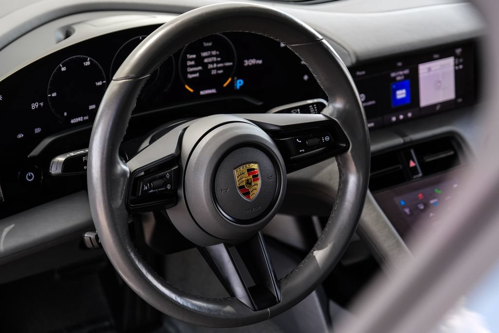 Used 2021 Porsche Taycan 4S w/ Premium Package AWD/4WD image 13