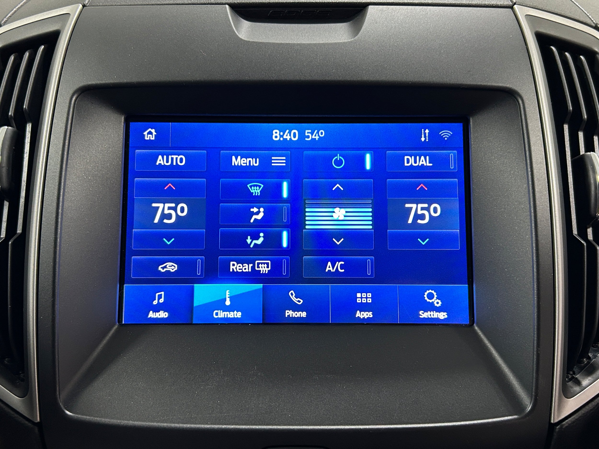 Used 2020 Ford Edge SEL AWD/4WD image 6