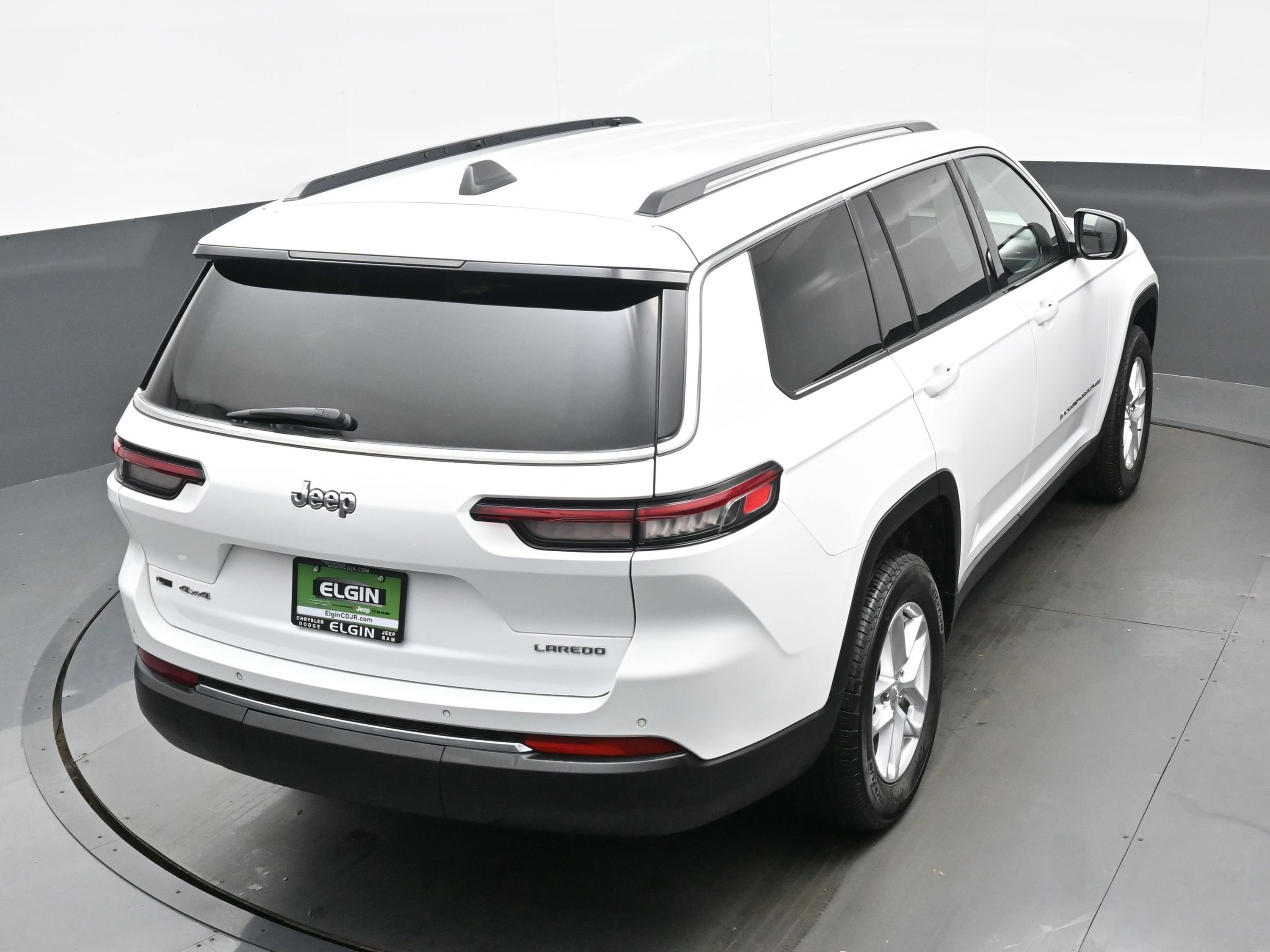 Used 2022 Jeep Grand Cherokee L Laredo w/ Luxury Tech Group I image 38