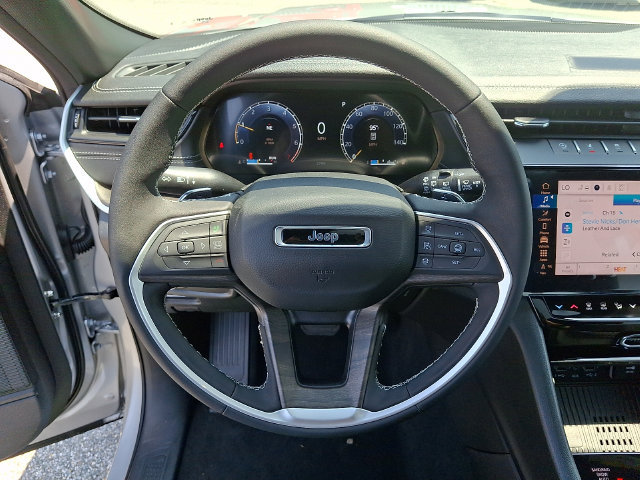 New 2026 Jeep Grand Cherokee Altitude AWD/4WD image 15