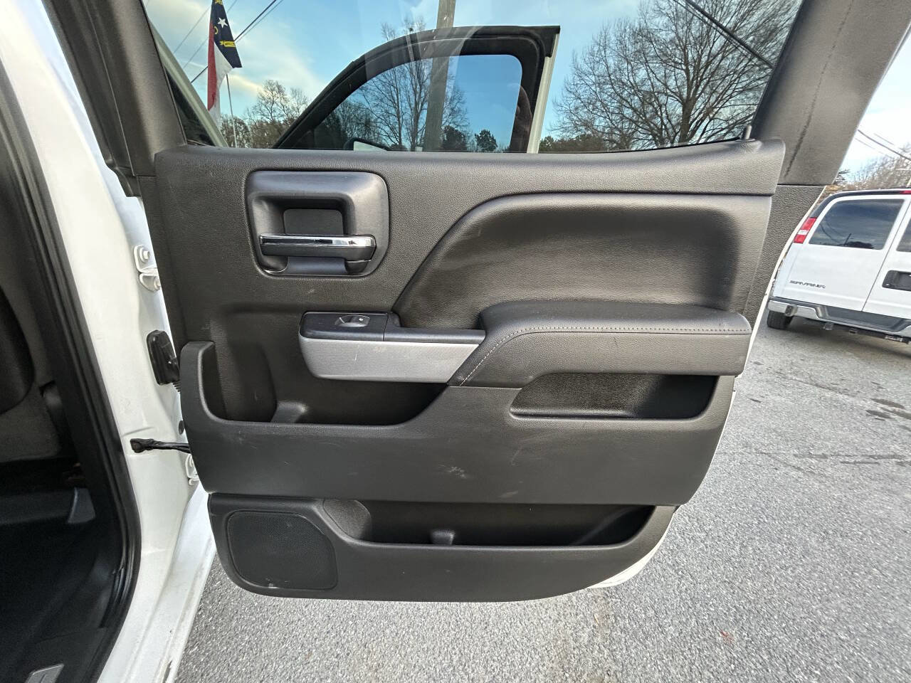 Used 2015 Chevrolet Silverado 2500 LT w/ Z71 Package, Off-Road image 27