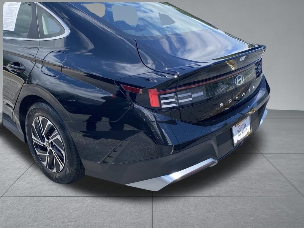 Used 2026 Hyundai Sonata Blue FWD image 11