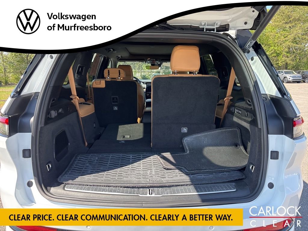 Used 2023 Jeep Grand Cherokee L Summit w/ High Altitude Package image 14