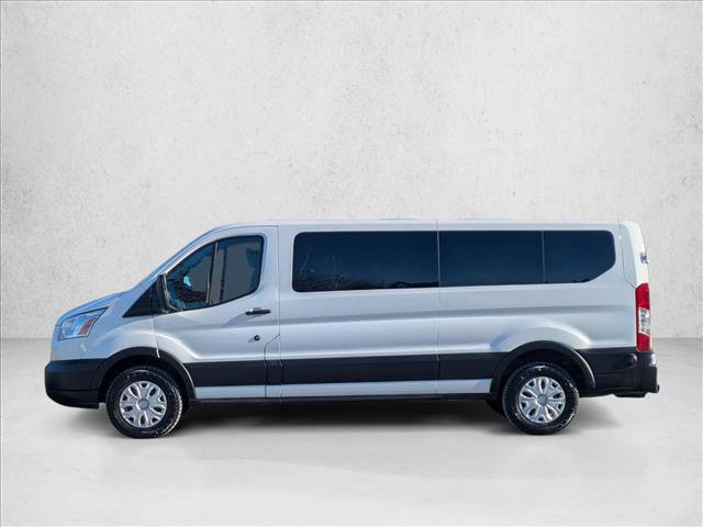 Used 2019 Ford Transit 350 XLT image 9