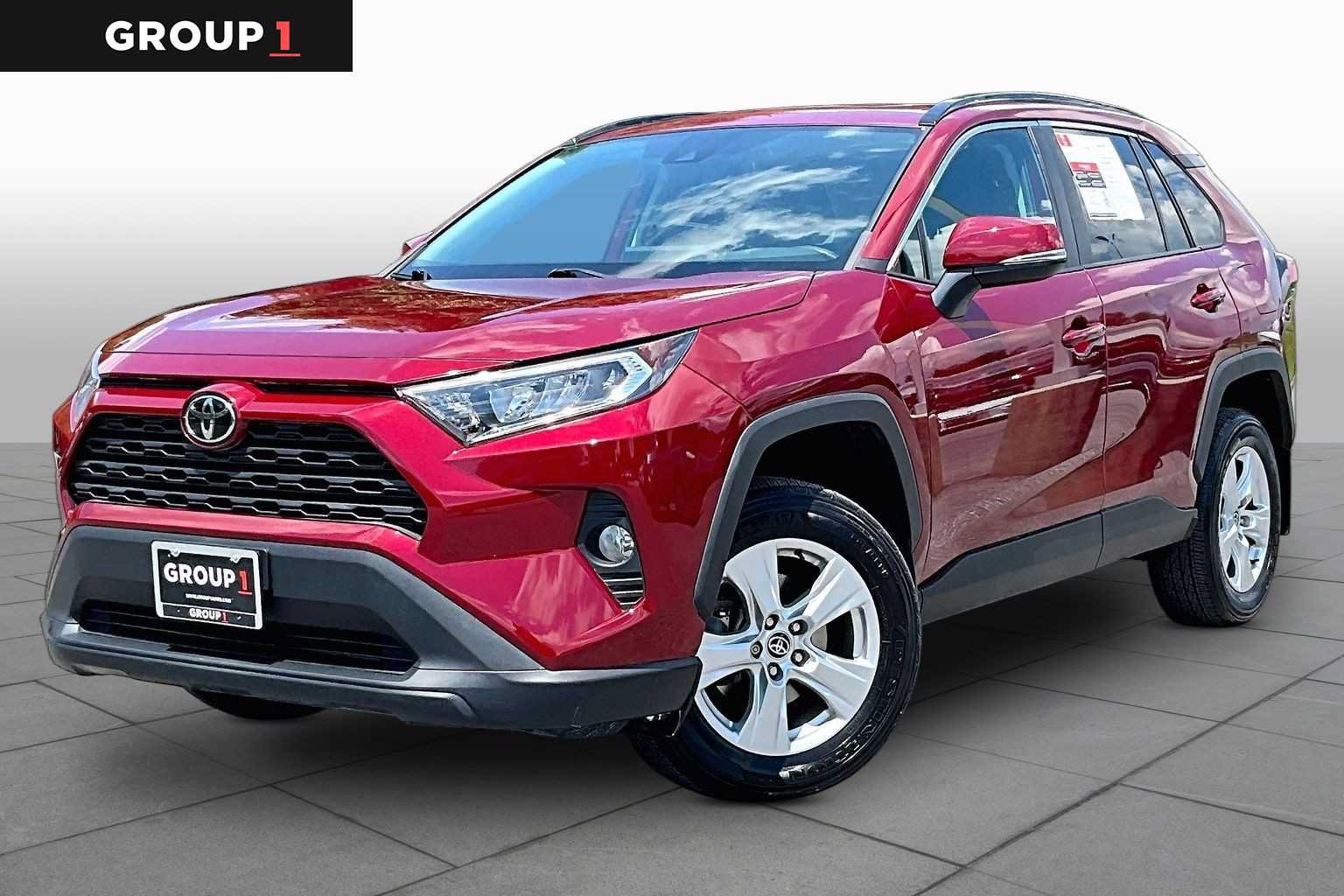Used 2021 Toyota RAV4 XLE w/ Convenience Package