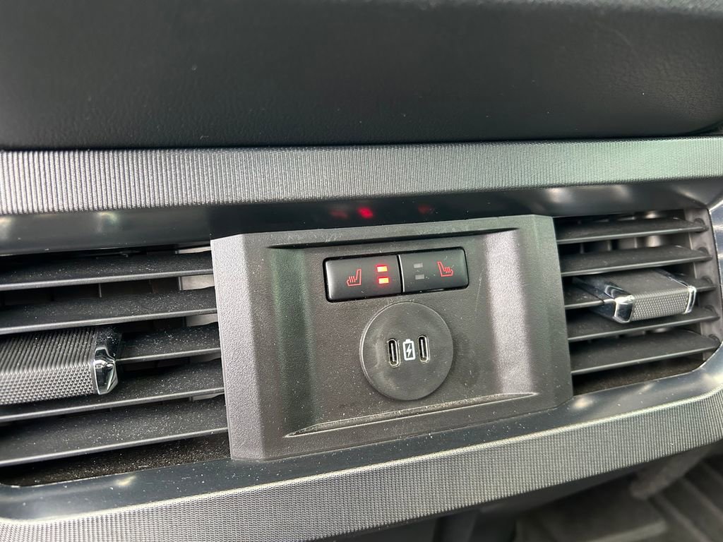 Used 2025 Ford F350 Platinum image 59