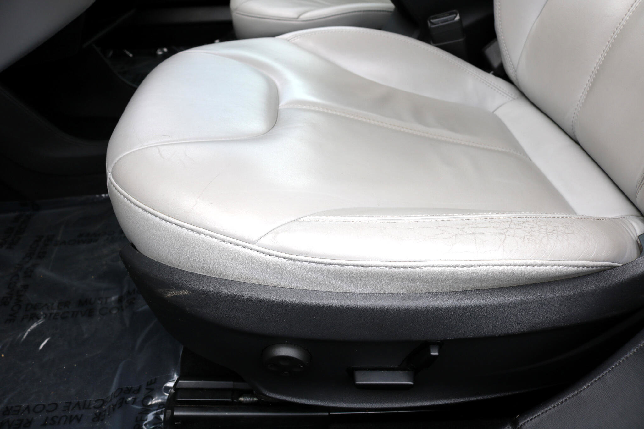 Used 2013 Tesla Model S image 17