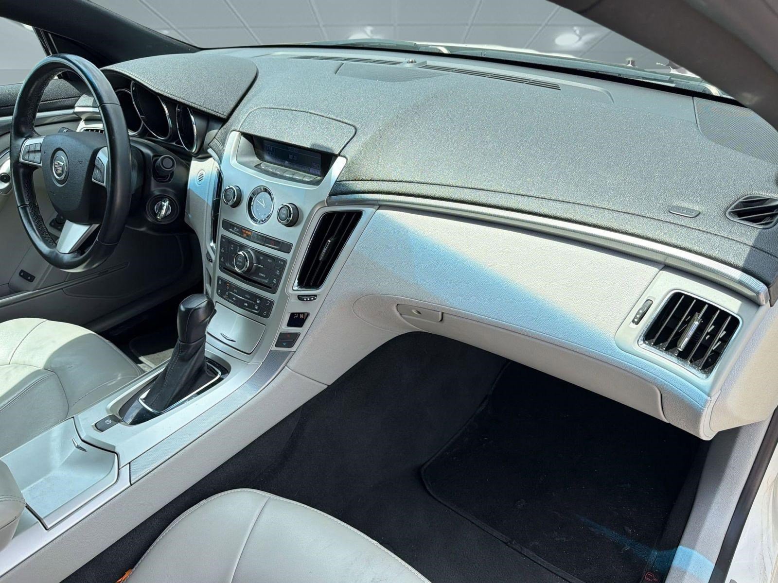 Used 2013 Cadillac CTS Coupe RWD image 21