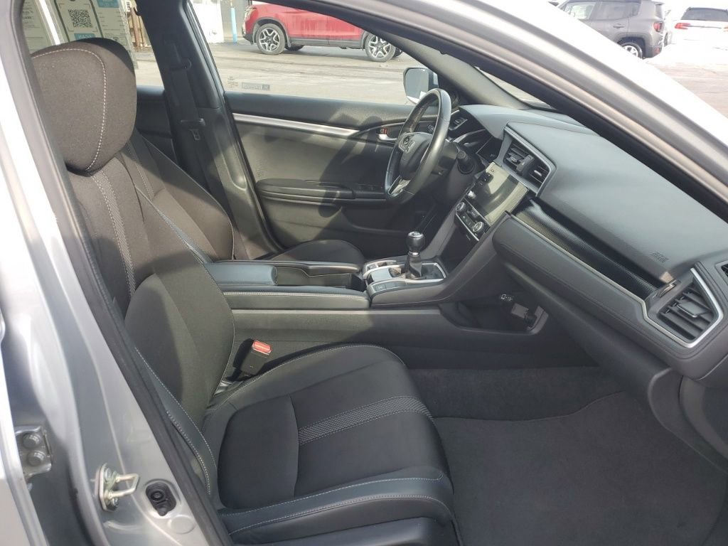 Used 2020 Honda Civic Sport image 28