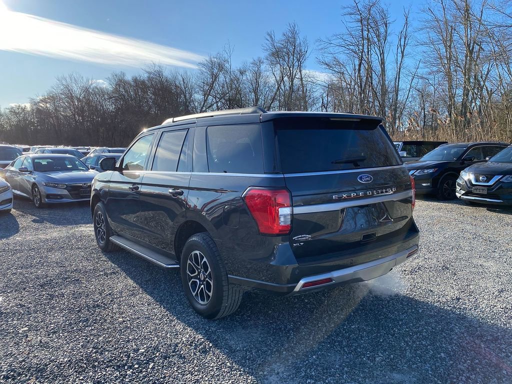 Used 2023 Ford Expedition XLT image 8