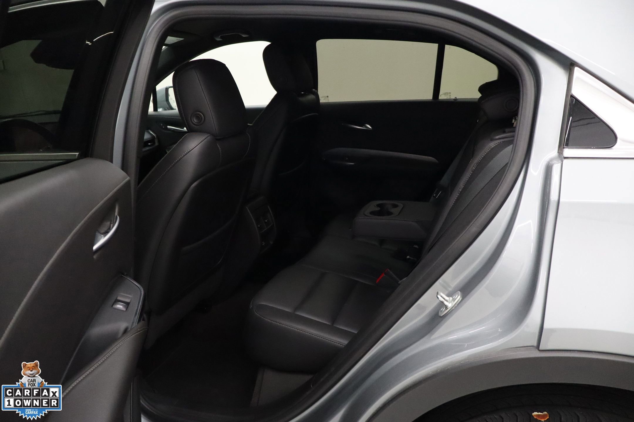 Used 2025 Cadillac XT4 Premium Luxury FWD image 25
