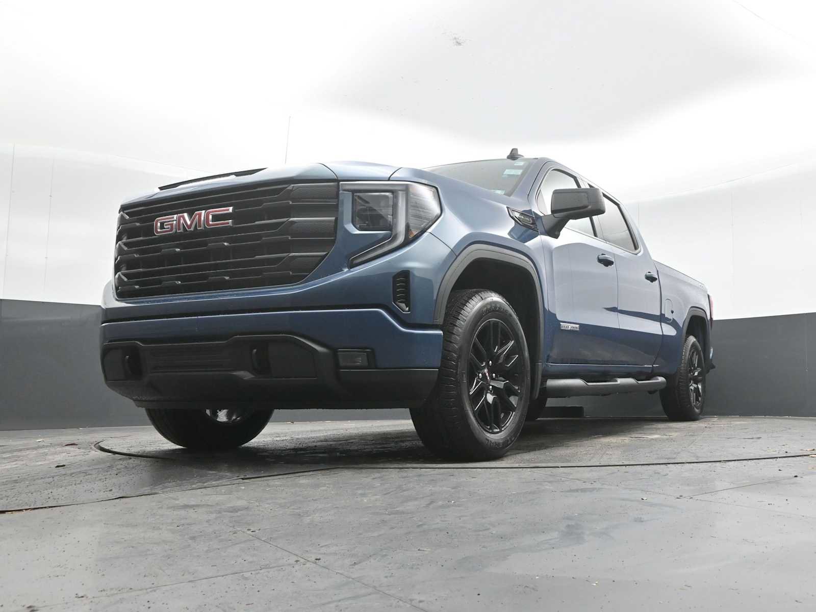 New 2026 GMC Sierra 1500 Elevation image 42